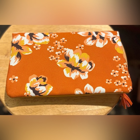Rachel Pally Zahara Orange Vegan Leather Reversible Fold Over Clutch Bag NWOT - Picture 4 of 11